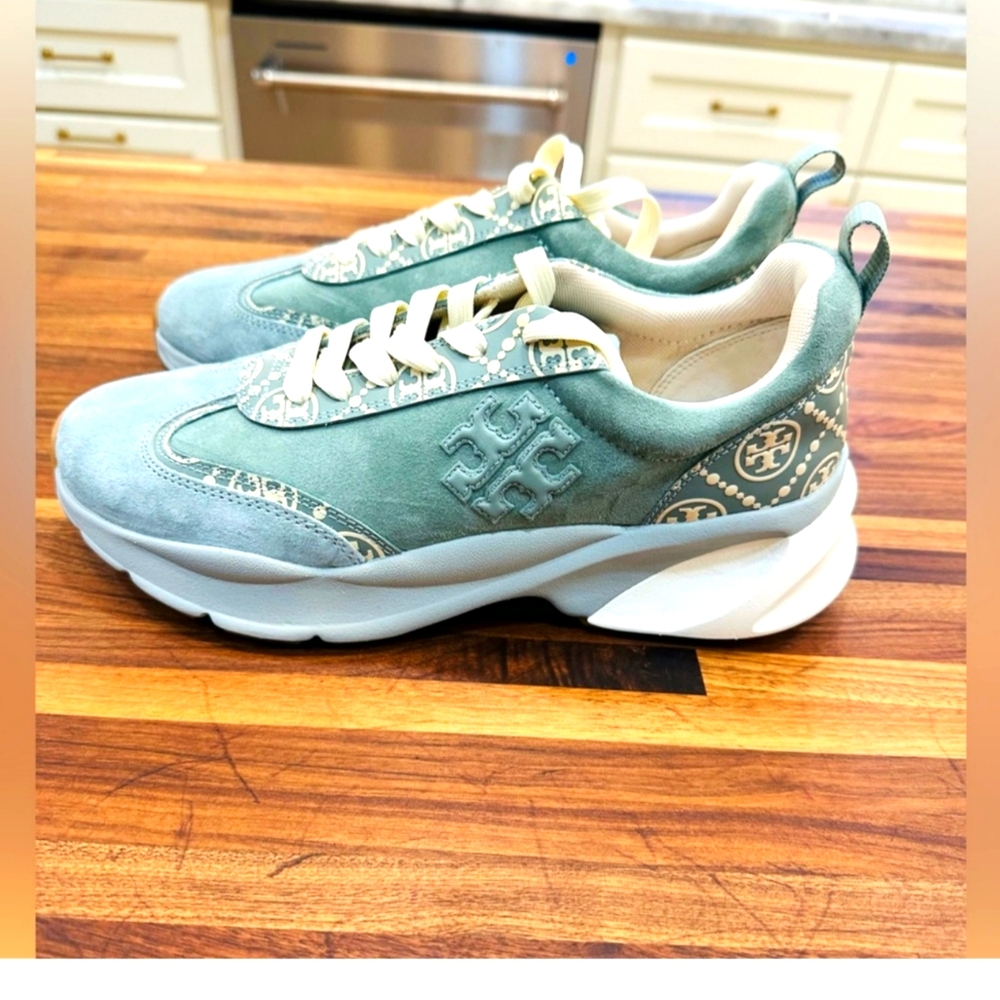 Tory Burch Sneakers